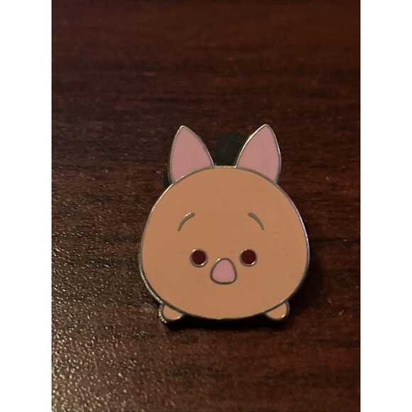 Disney Piglet Tsum Tsum Series 1 Mystery Trading Pin - Picture 1 of 4